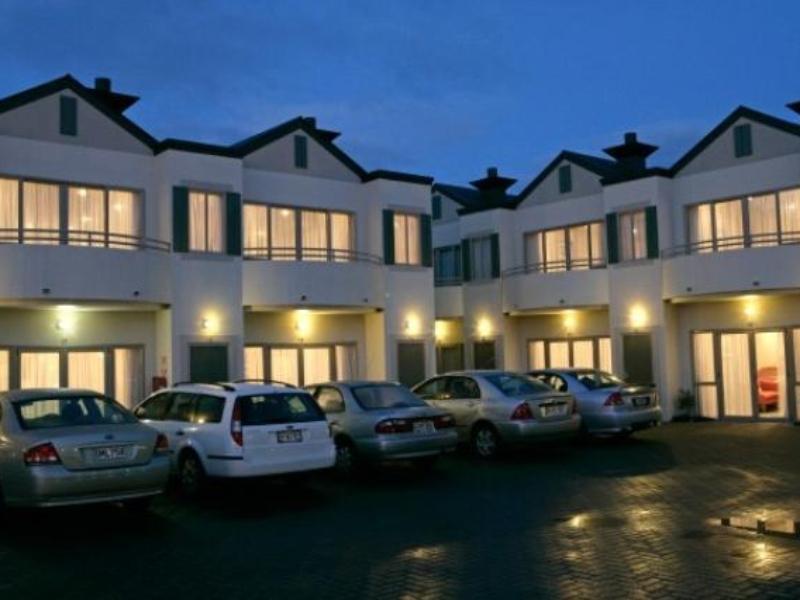 Cornwall Motor Lodge Palmerston North Exterior photo
